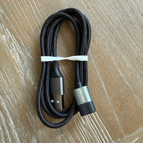 Garmin Fenix 5S Sapphire Edition Multisport GPS Smartwatch - White and Rose Gold - Picture 6 of 14